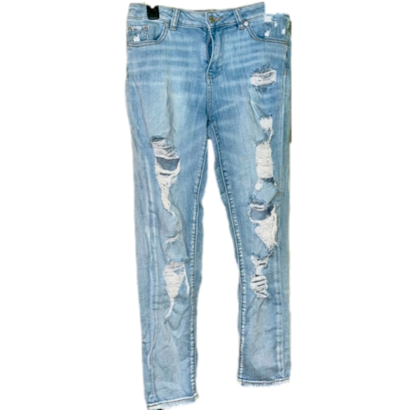 Soho Denim - High rise light wash distressed jeans size 6